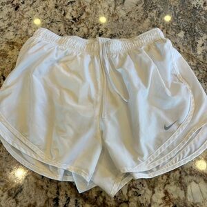 Nike White Athletic Shorts Moisture-Wicking Design